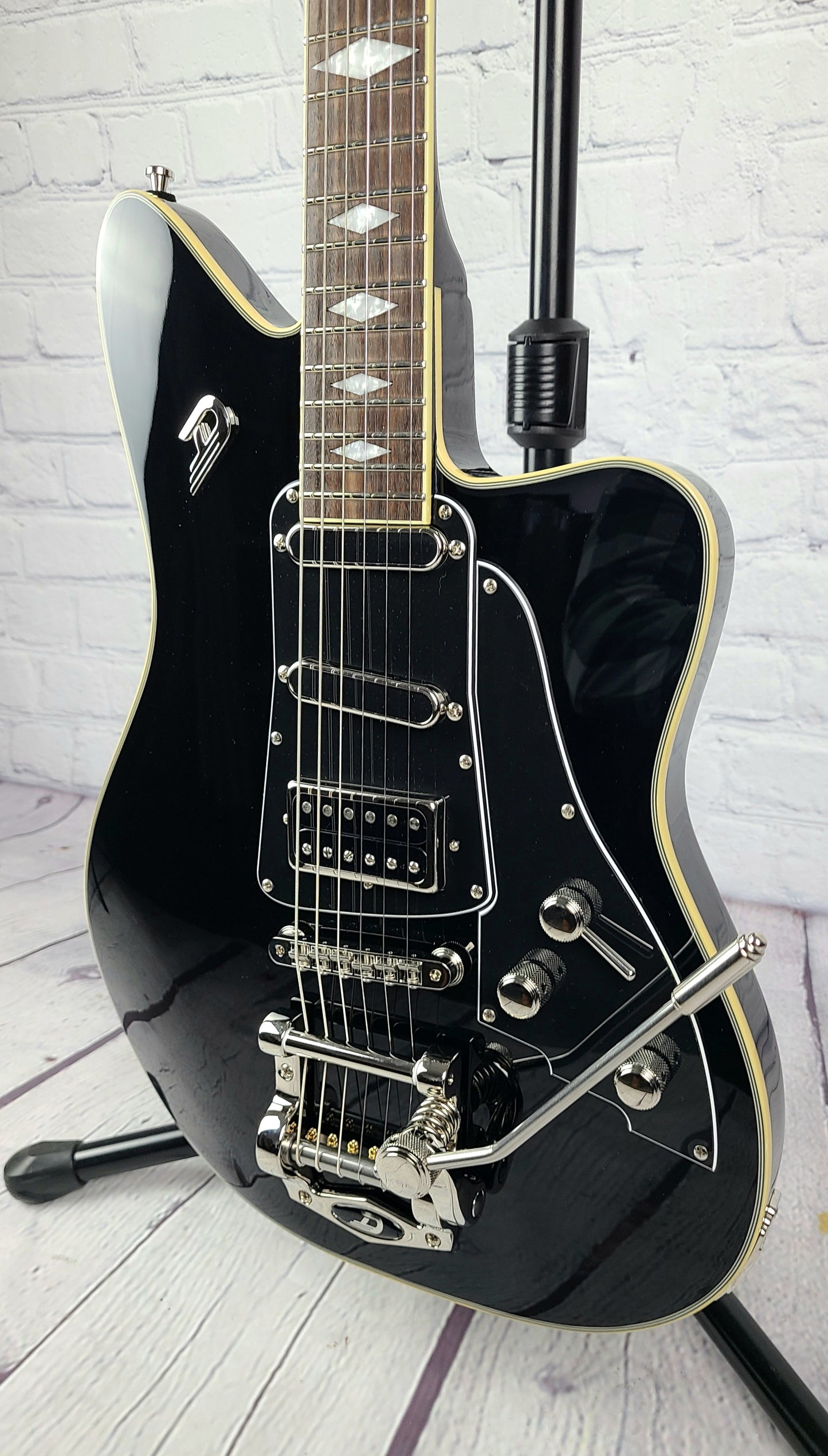 Duesenberg Guitars Paloma Electric Guitar Black DPA-BK