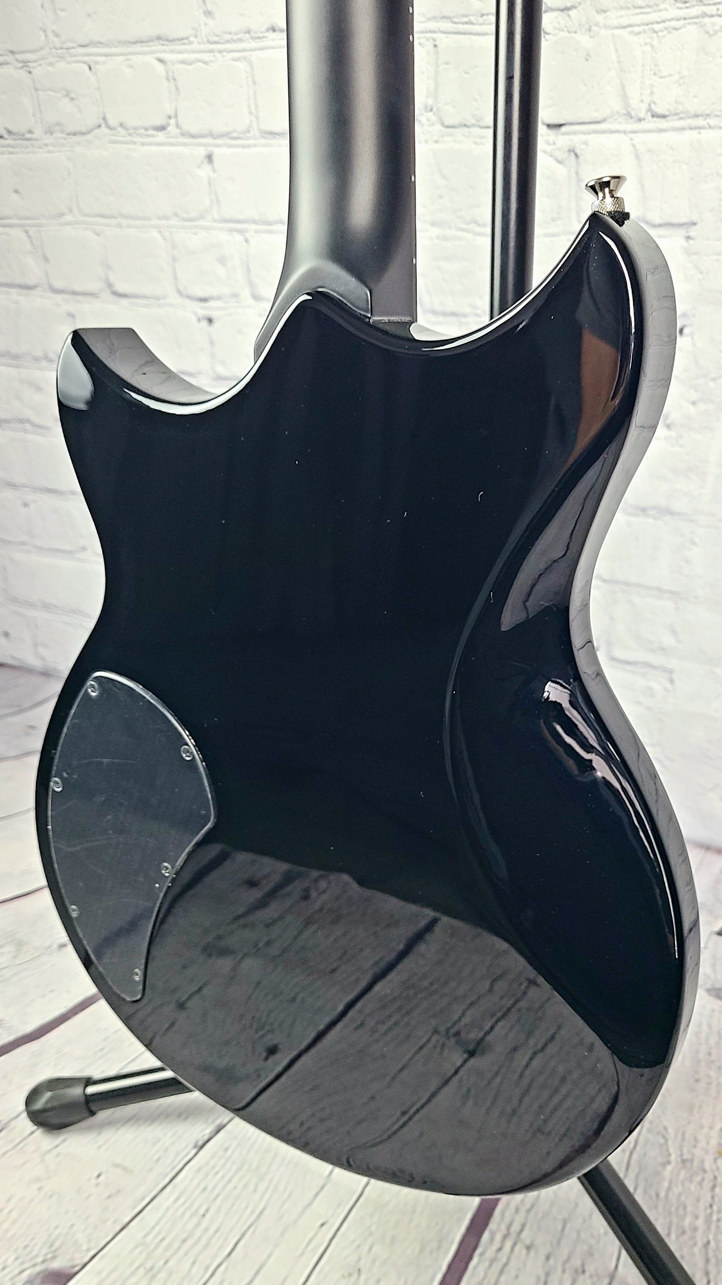 Yamaha Revstar II Element RSE20 BL Gloss Black Electric Guitar