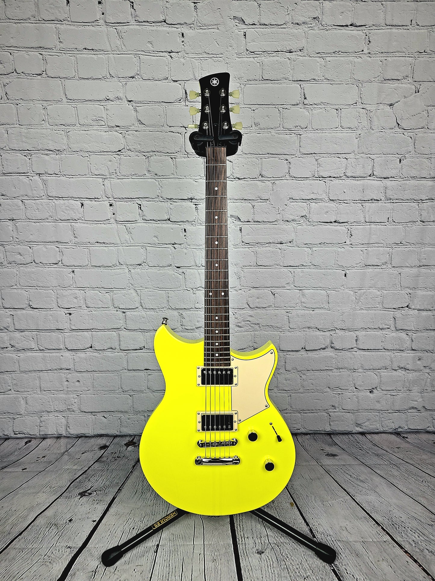 Yamaha Revstar II Element RSE20 NY Neon Yellow Electric Guitar