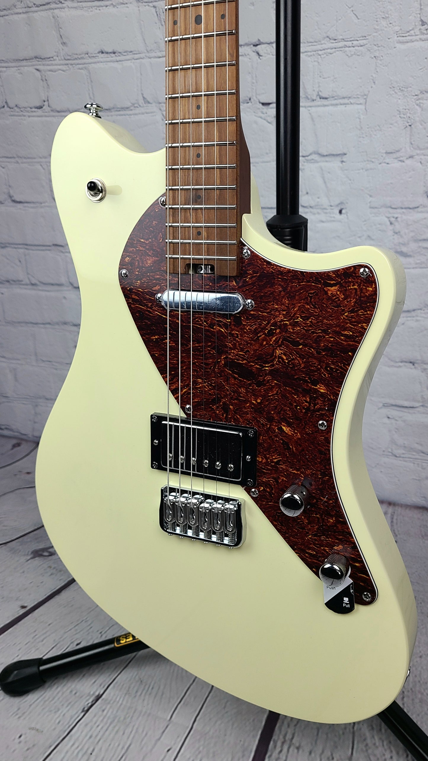 Balaguer Standard Espada Roasted Maple Neck Electric Guitar Vintage White