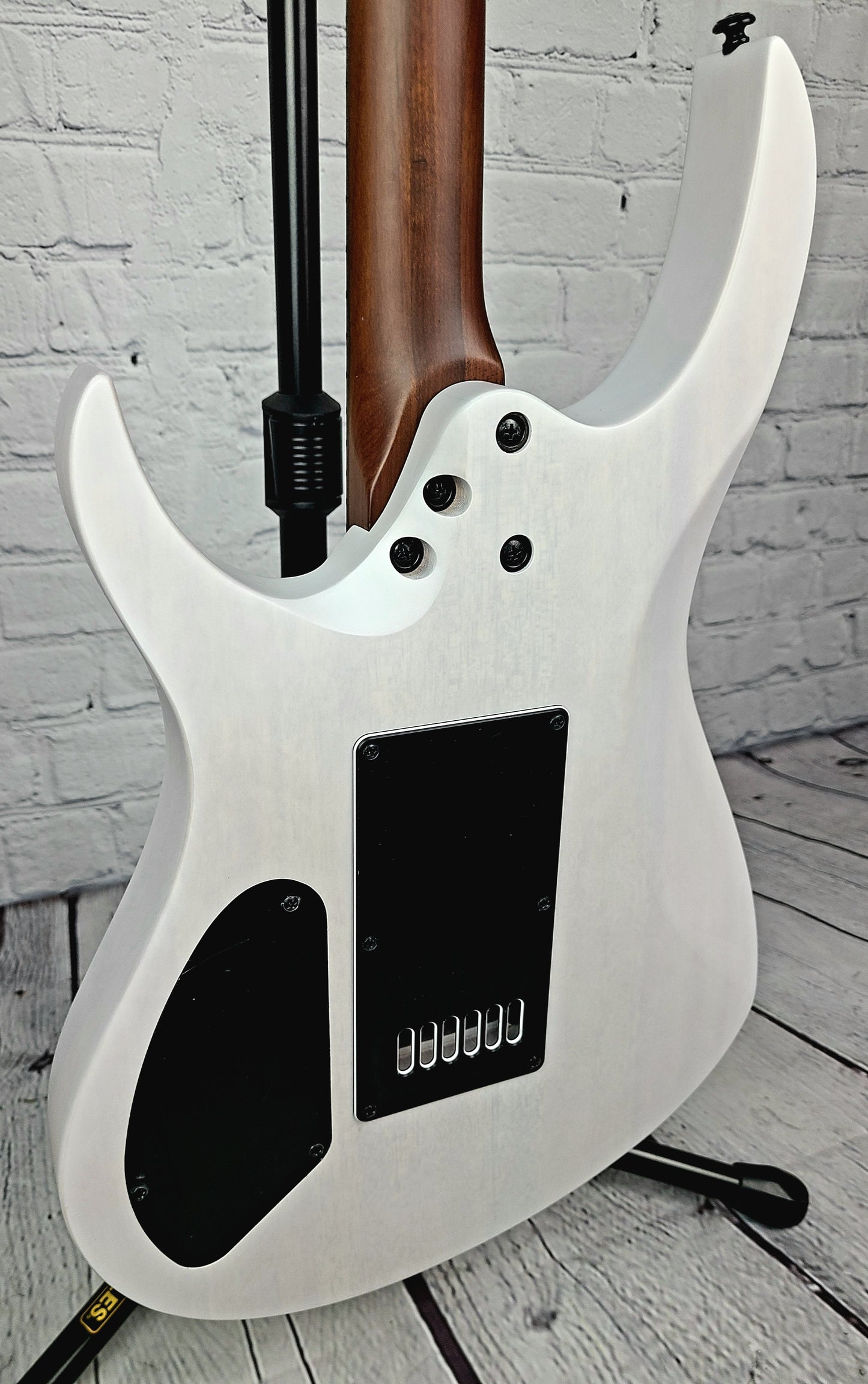 Balaguer Standard Diablo Electric Guitar Trans White Evertune