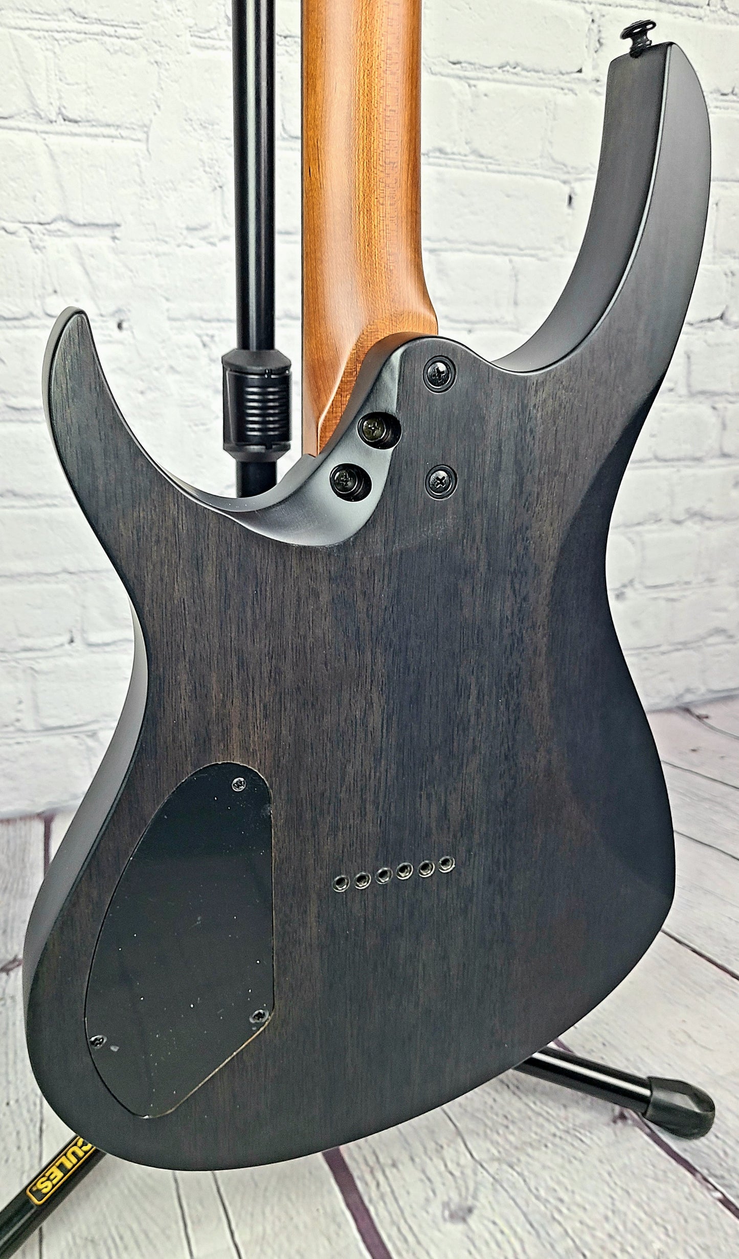 Balaguer Standard Diablo Electric Guitar Trans Black Hipshot