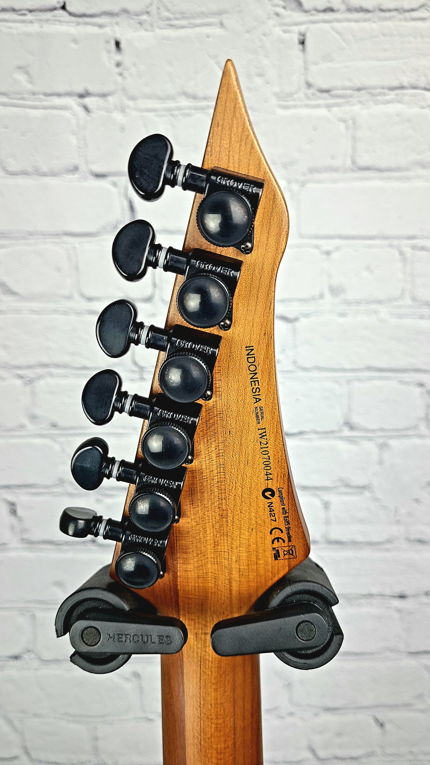 Balaguer Standard Diablo Electric Guitar Trans Black Hipshot