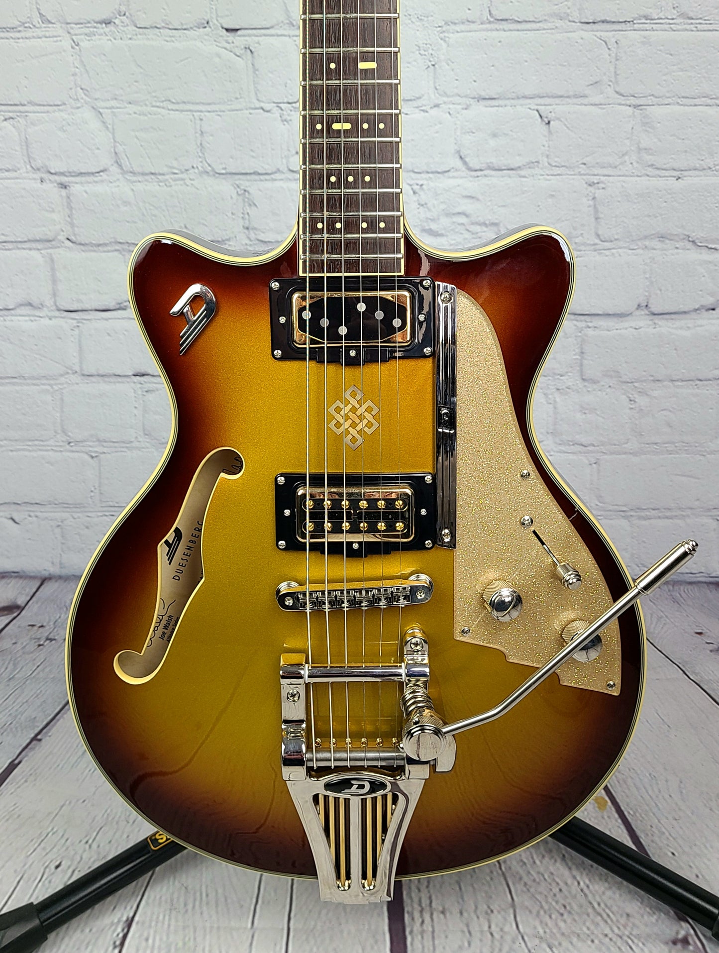 Duesenberg Guitars Joe Walsh Signature Gold Burst Semi-Hollow DAC-JW-GB