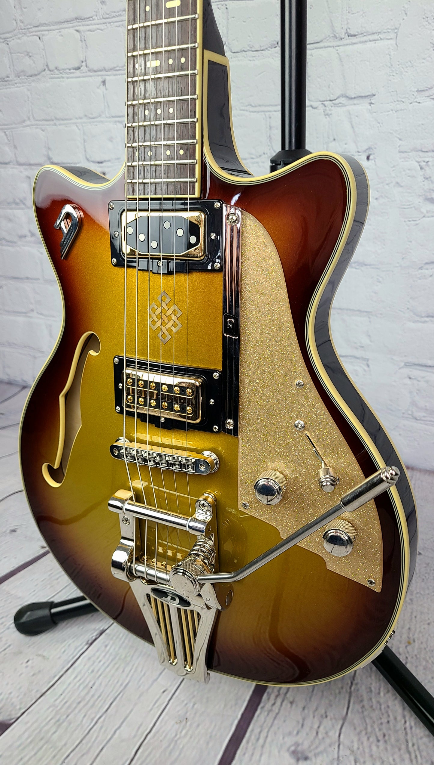 Duesenberg Guitars Joe Walsh Signature Gold Burst Semi-Hollow DAC-JW-GB