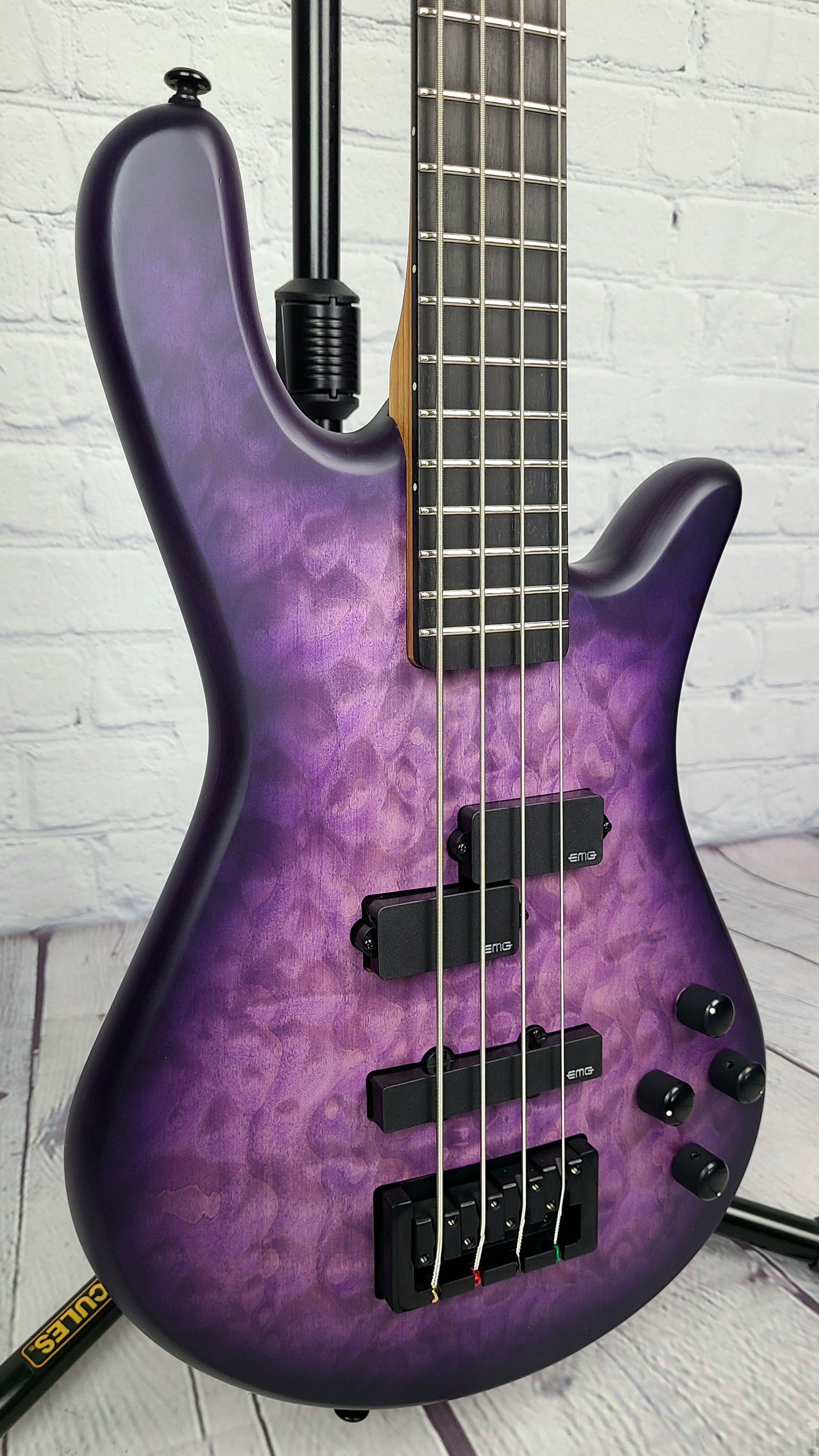 Spector NS Pulse II 4 String Bass Ultra Violet Quilt Maple