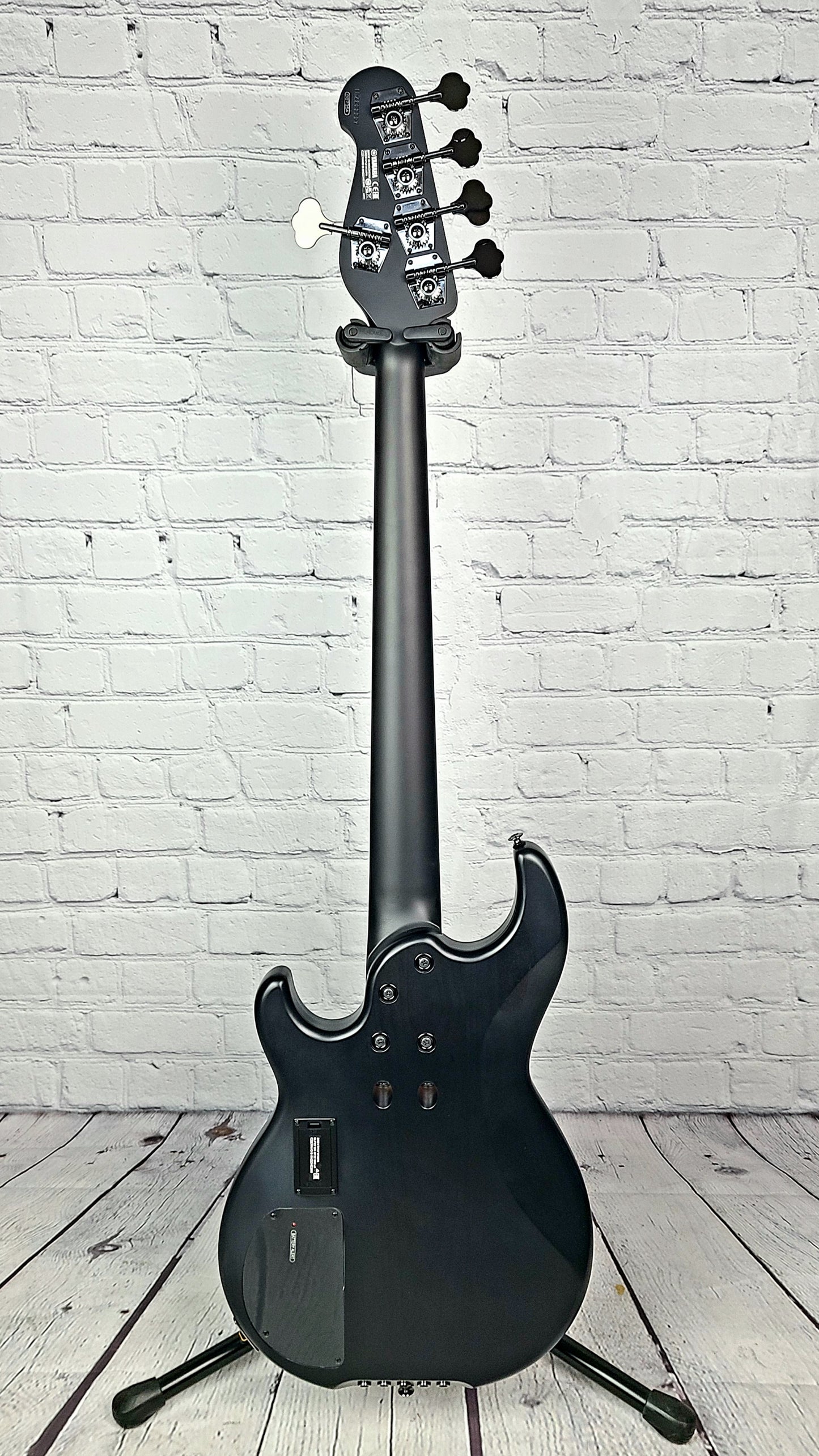 Yamaha BB735A MTB Electric 5 String Bass Matte Black