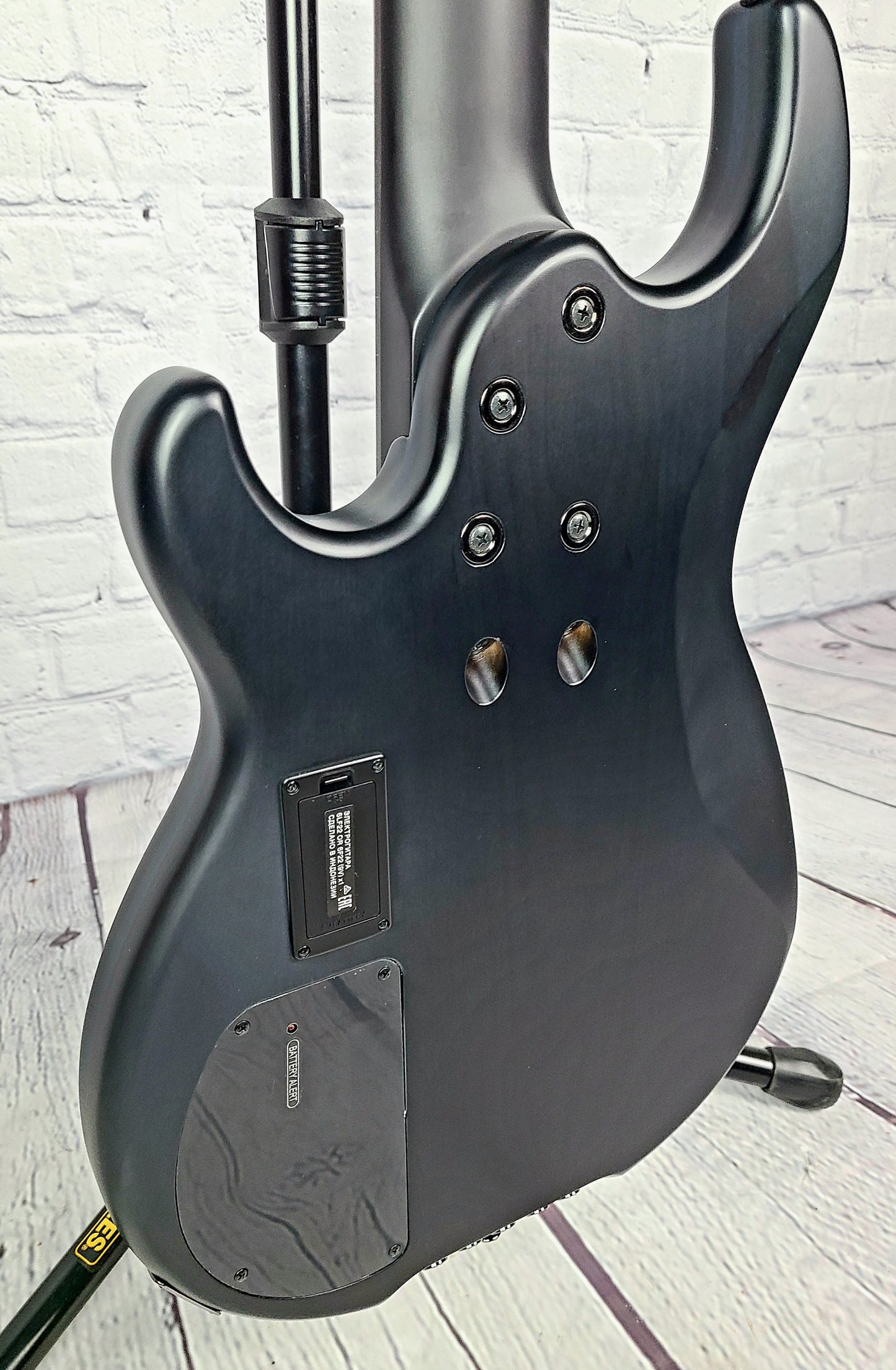 Yamaha BB735A MTB Electric 5 String Bass Matte Black