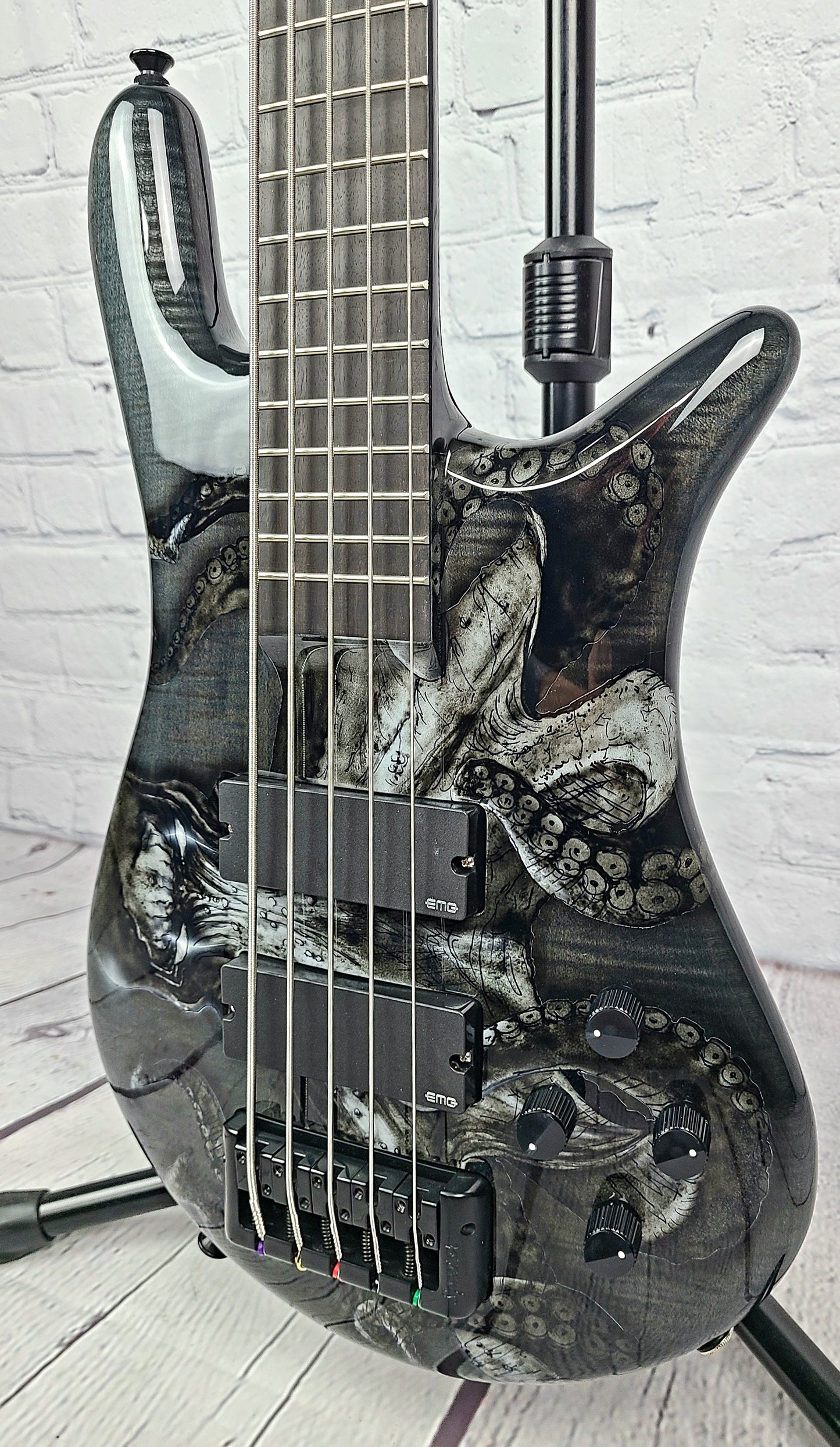 Spector Euro 5 LE 5 String Bass Guitar Squid Limited Edition Darkglass EMG