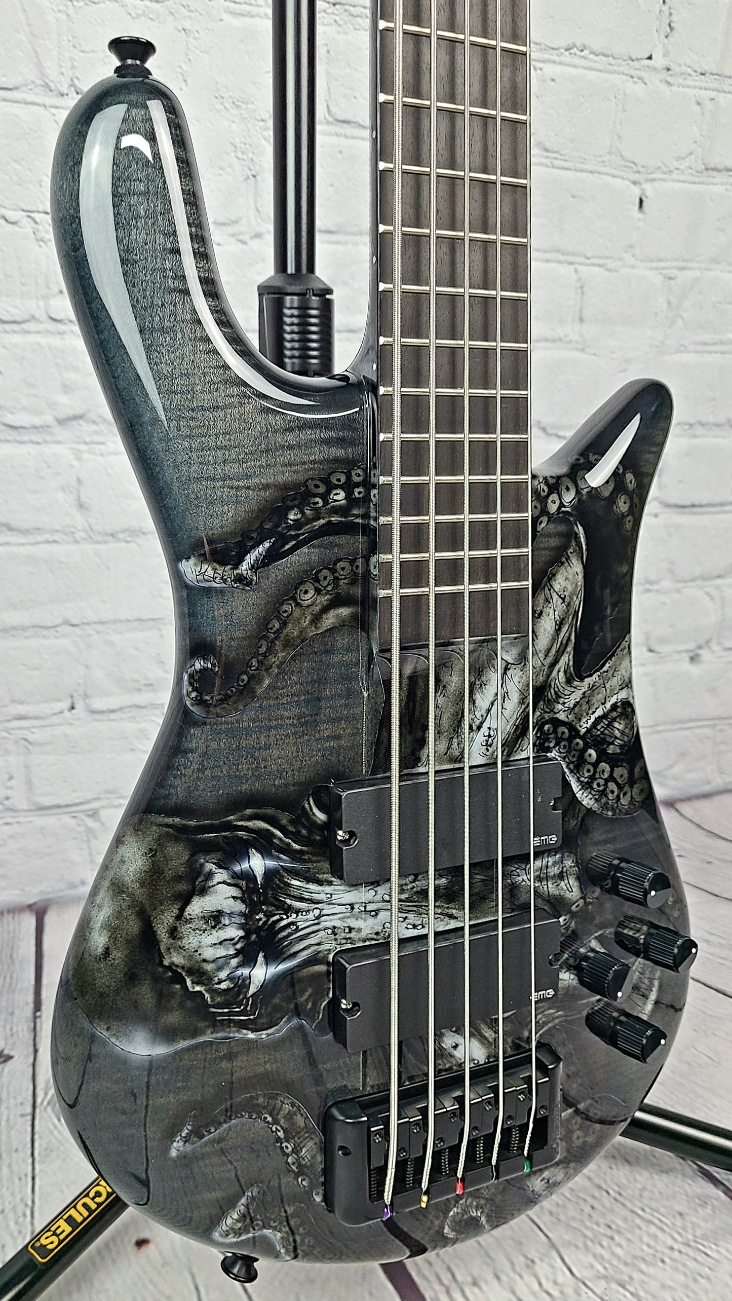 Spector Euro 5 LE 5 String Bass Guitar Squid Limited Edition Darkglass EMG