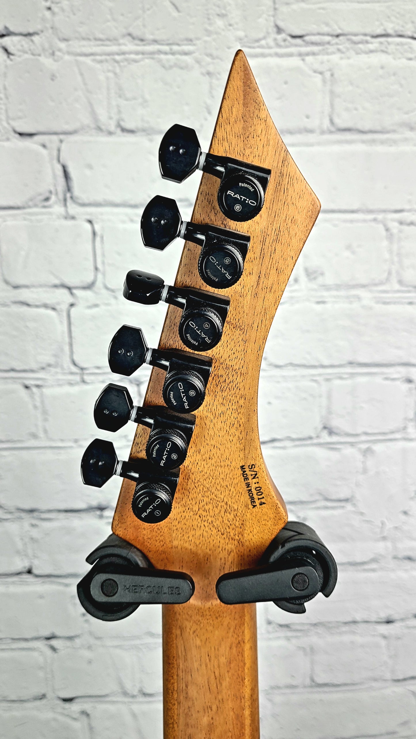 Charbonneau Guitars Scimtar 6S String Trans-Black Burst Electric Guitar Bare Knuckle Hipshot