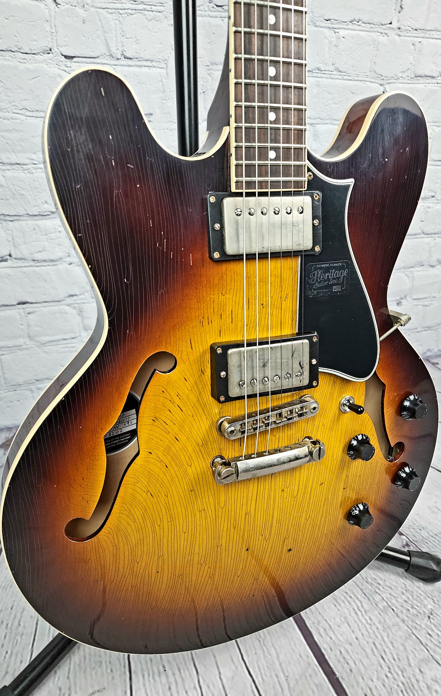 Heritage Guitars H-535 Artisan Aged Sunburst Semi-Hollow Electric Guitar