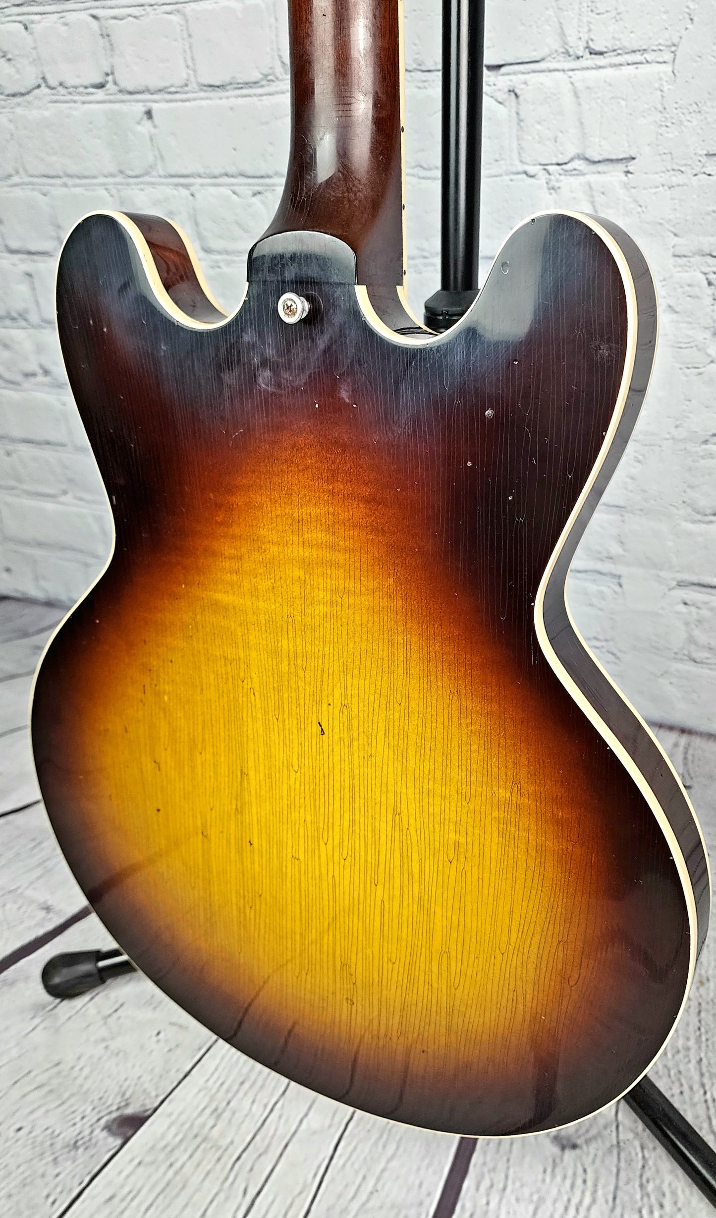 Heritage Guitars H-535 Artisan Aged Sunburst Semi-Hollow Electric Guitar