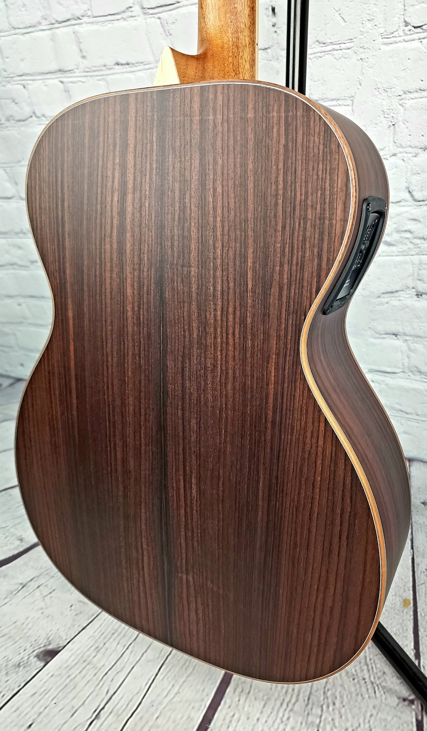 Larrivee OM-03R Rosewood Vine Special Edition Electric Acoustic Guitar L.R. Baggs