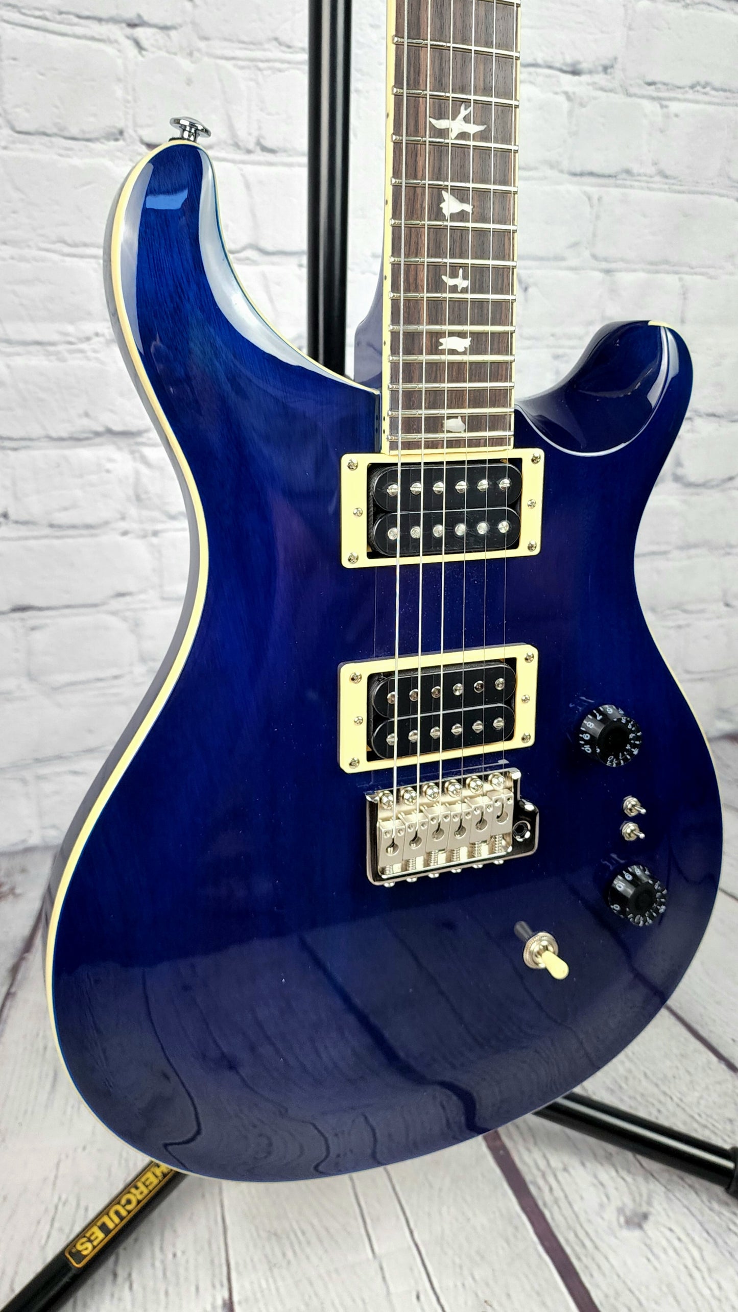 Paul Reed Smith PRS SE Standard 24-08 Electric Guitar Translucent Blue