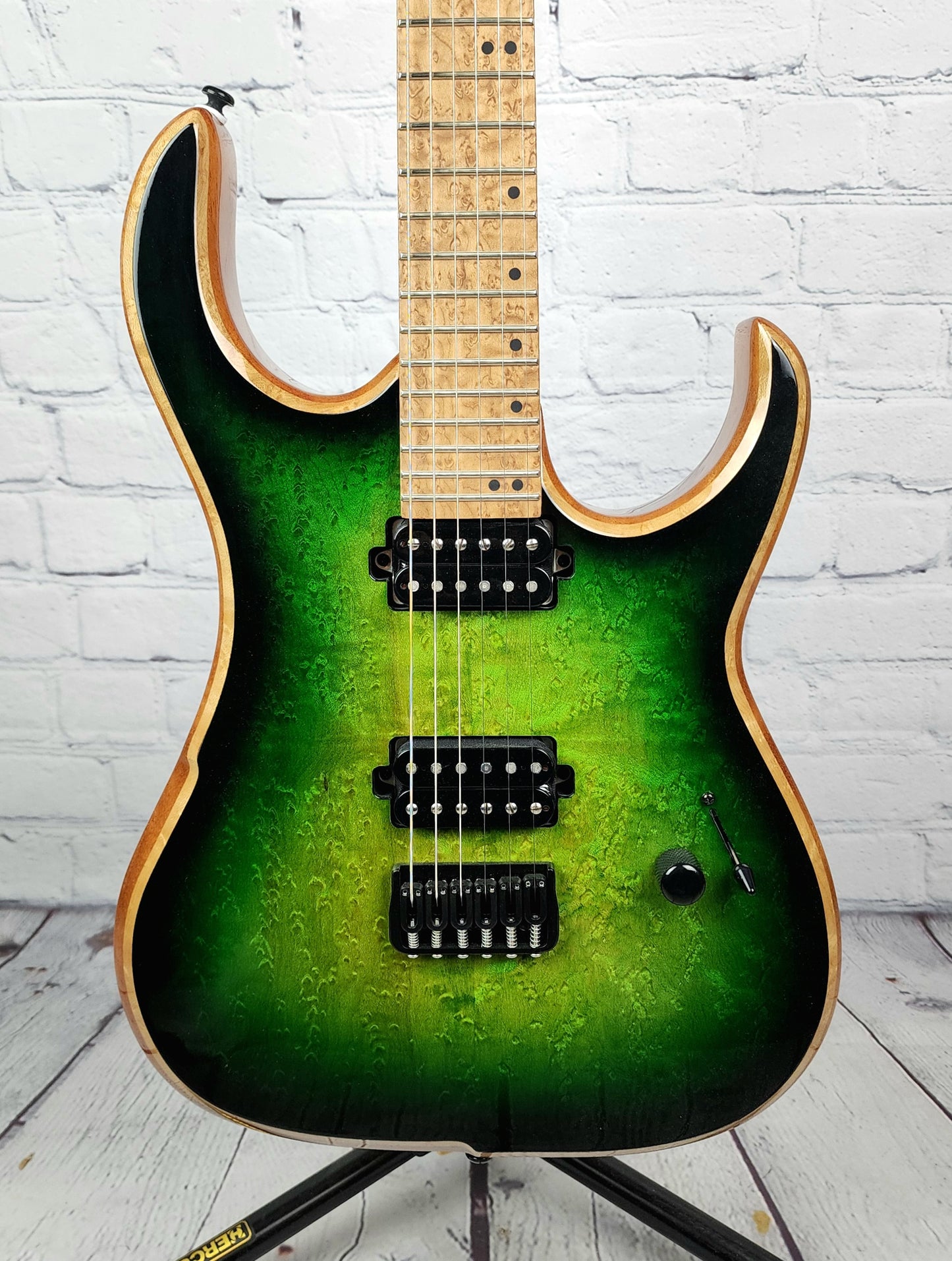 Charbonneau Guitars Scimtar 6S String Green Burst Electric Guitar Bare Knuckle Hipshot