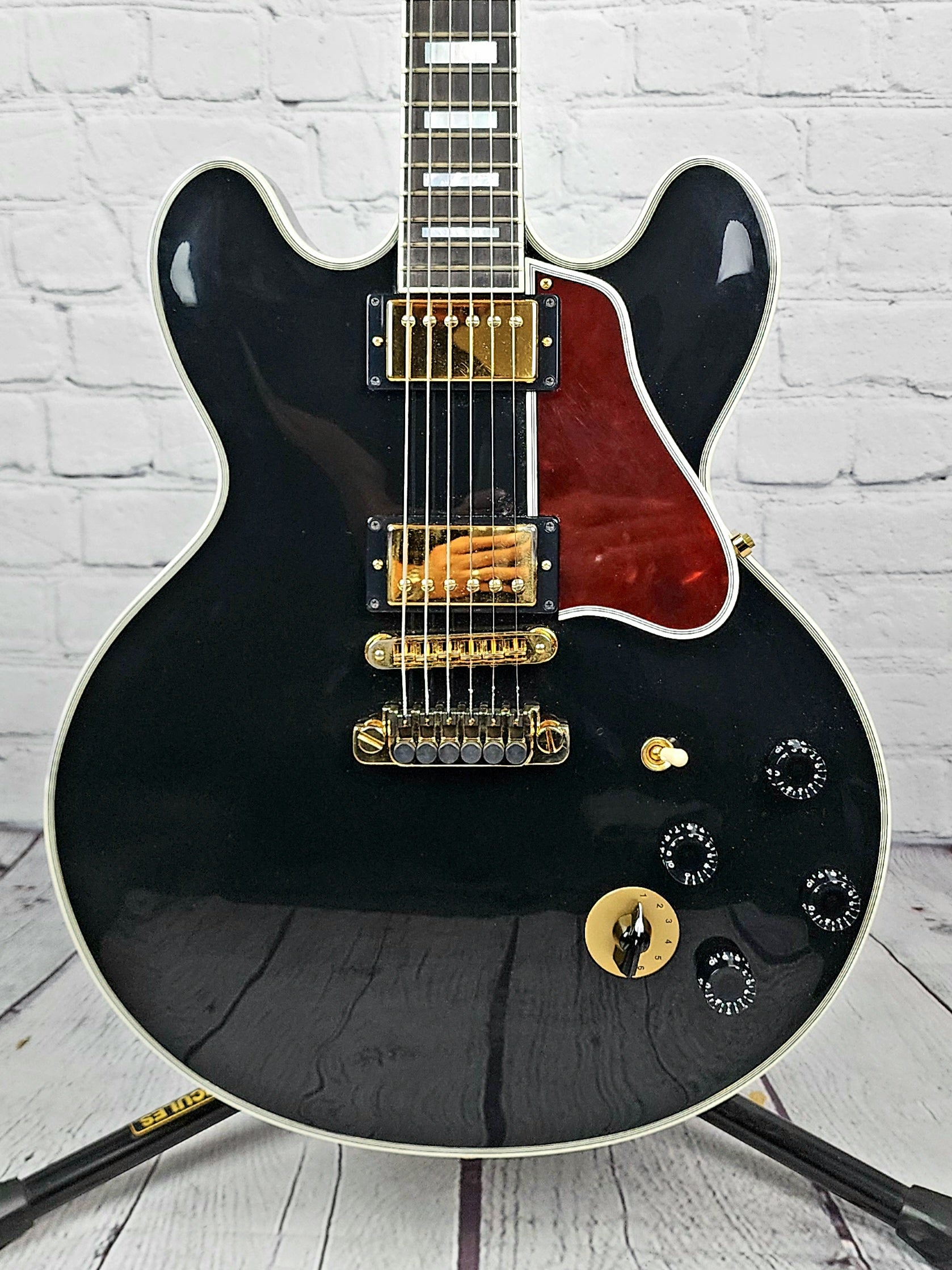 USED Gibson B.B. King Lucille Black Gloss Semi-Hollow 2007 ...