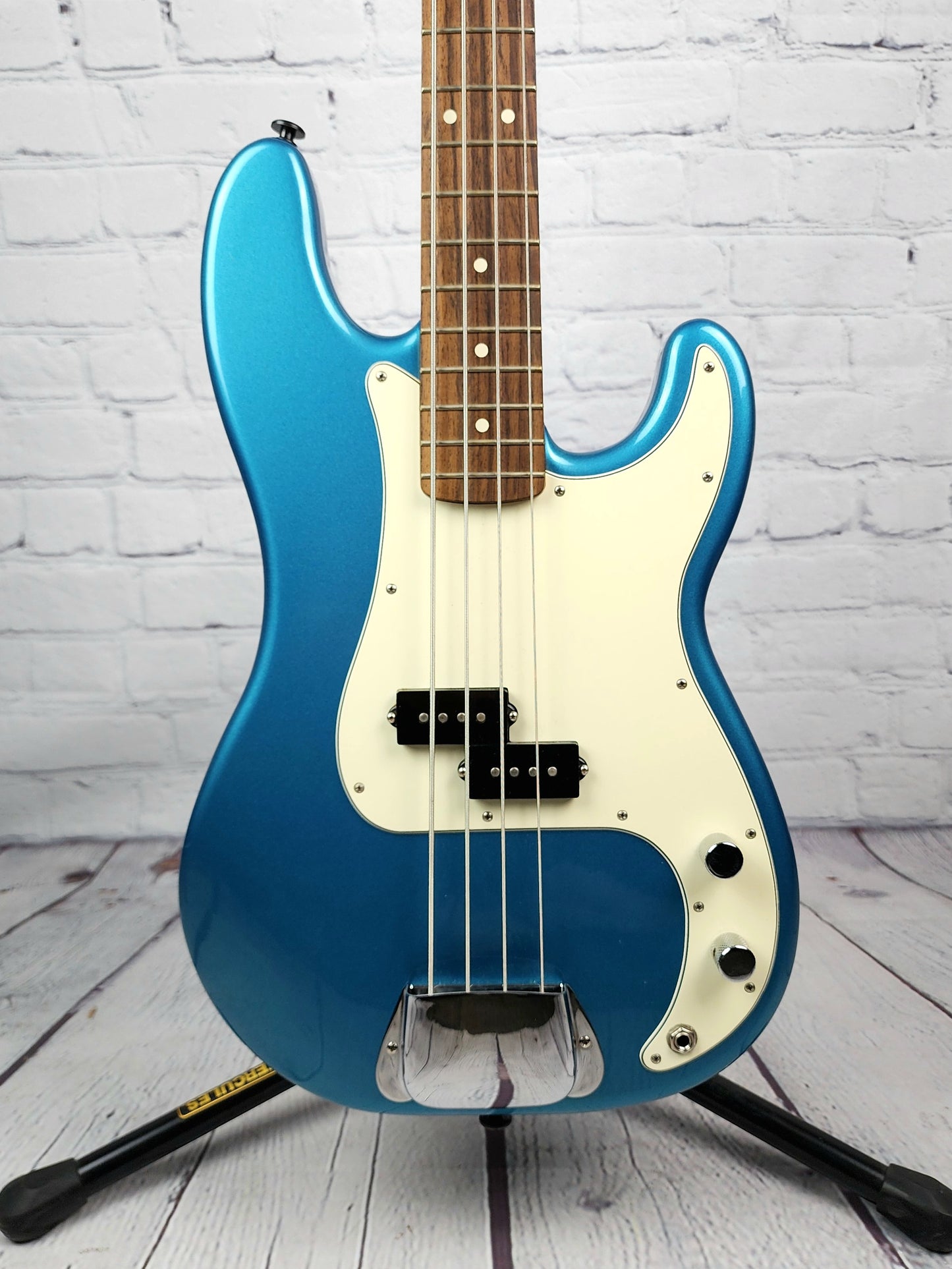 USED Fender Precision Bass MIM 4 String Bass Guitar Lake Placid Blue