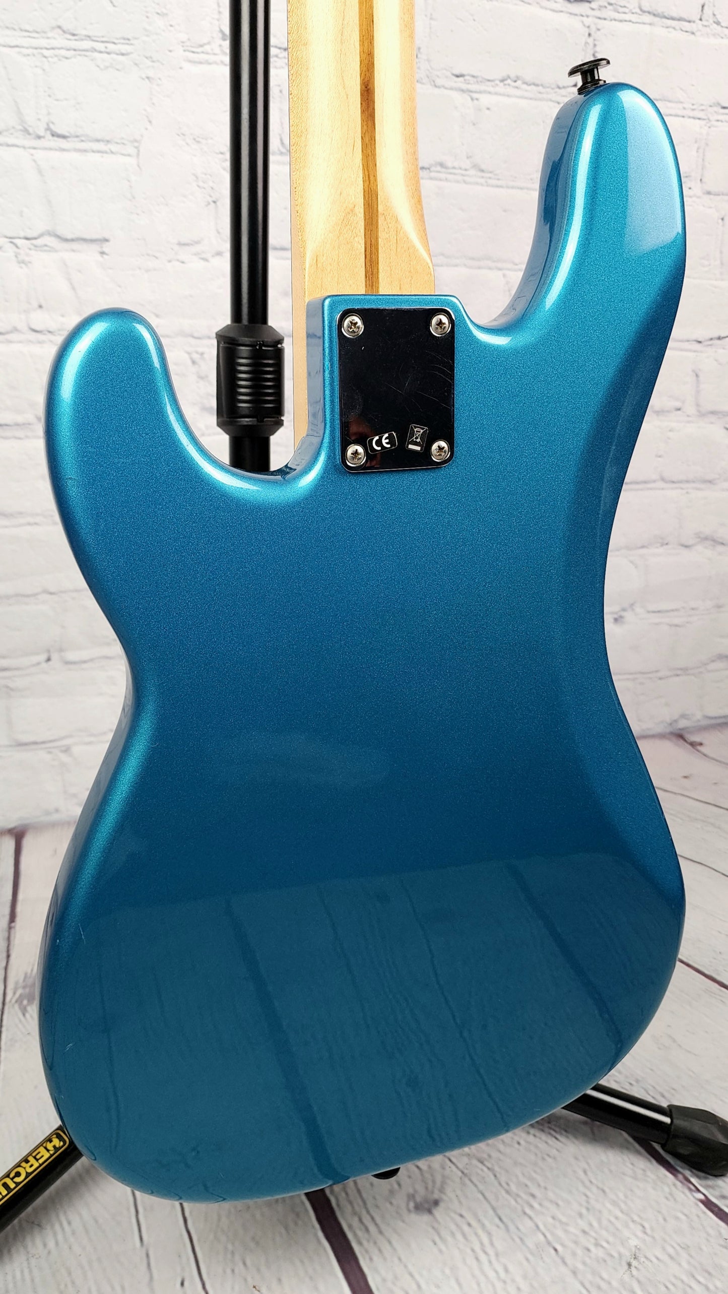 USED Fender Precision Bass MIM 4 String Bass Guitar Lake Placid Blue