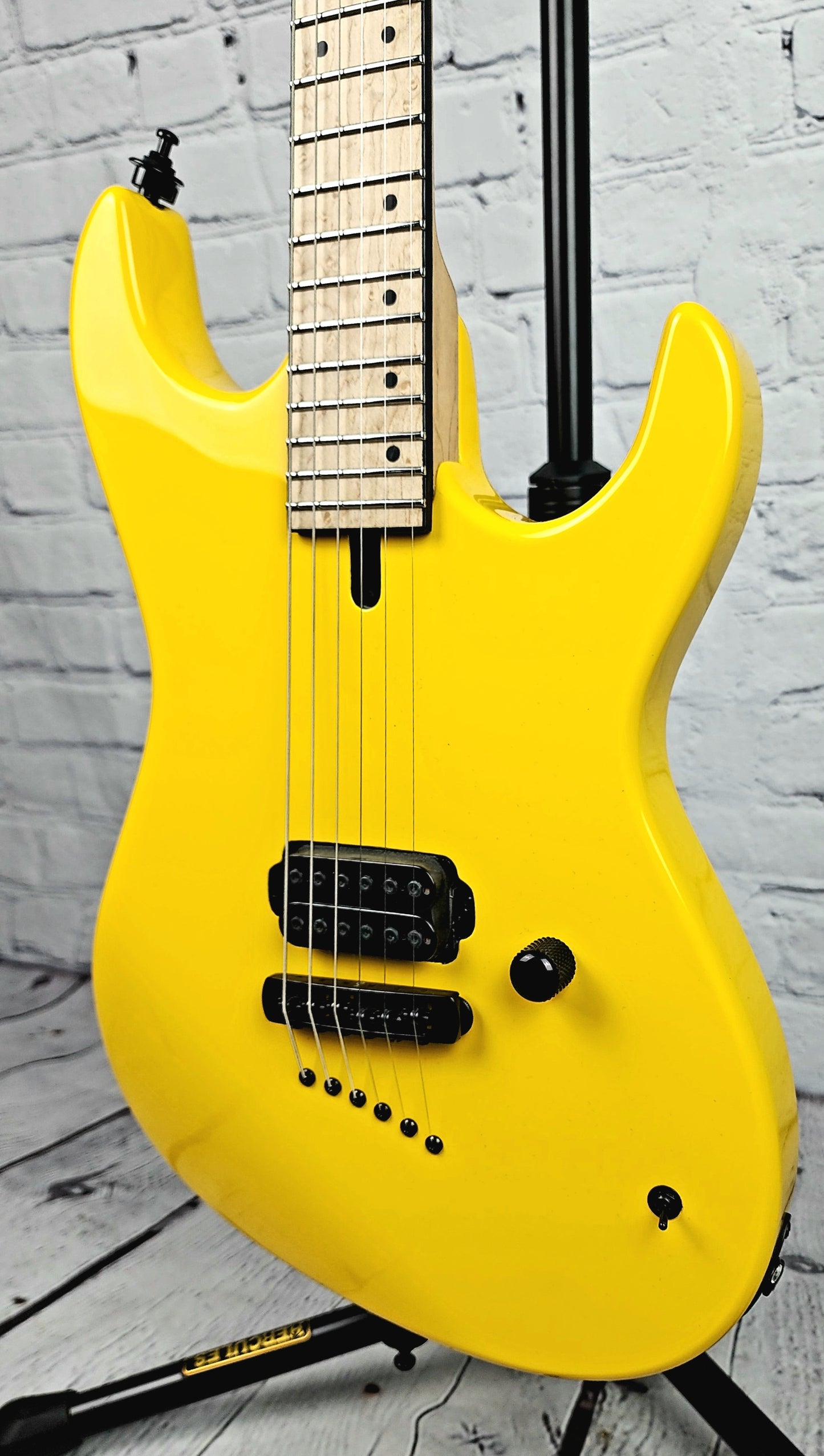 MacPherson Guitars The Rogue Electric Guitar Gloss 80s Yellow Made in Canada