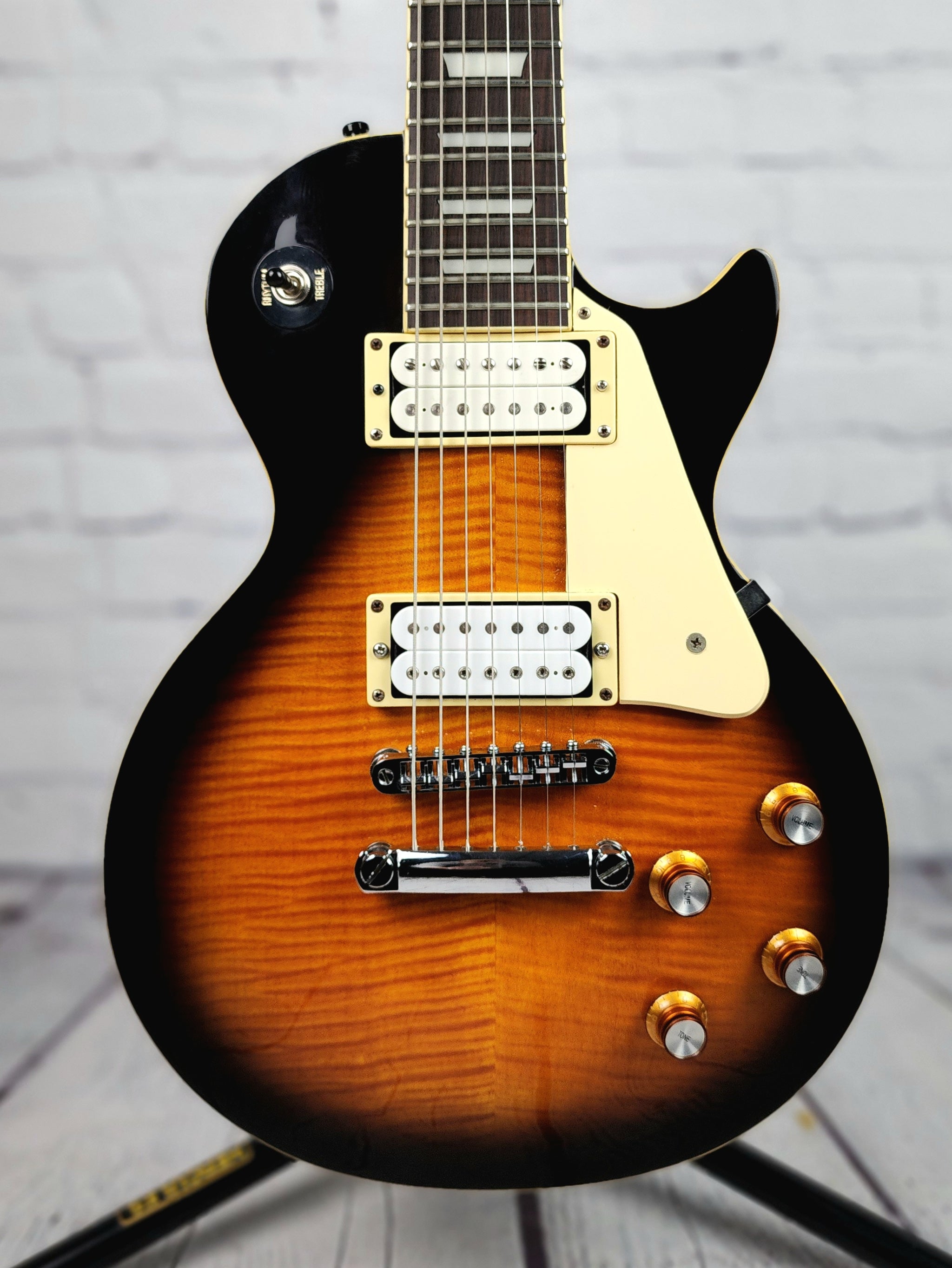 USED Epiphone Les Paul Classic 7 String Electric Guitar w/Hardshell Ca ...