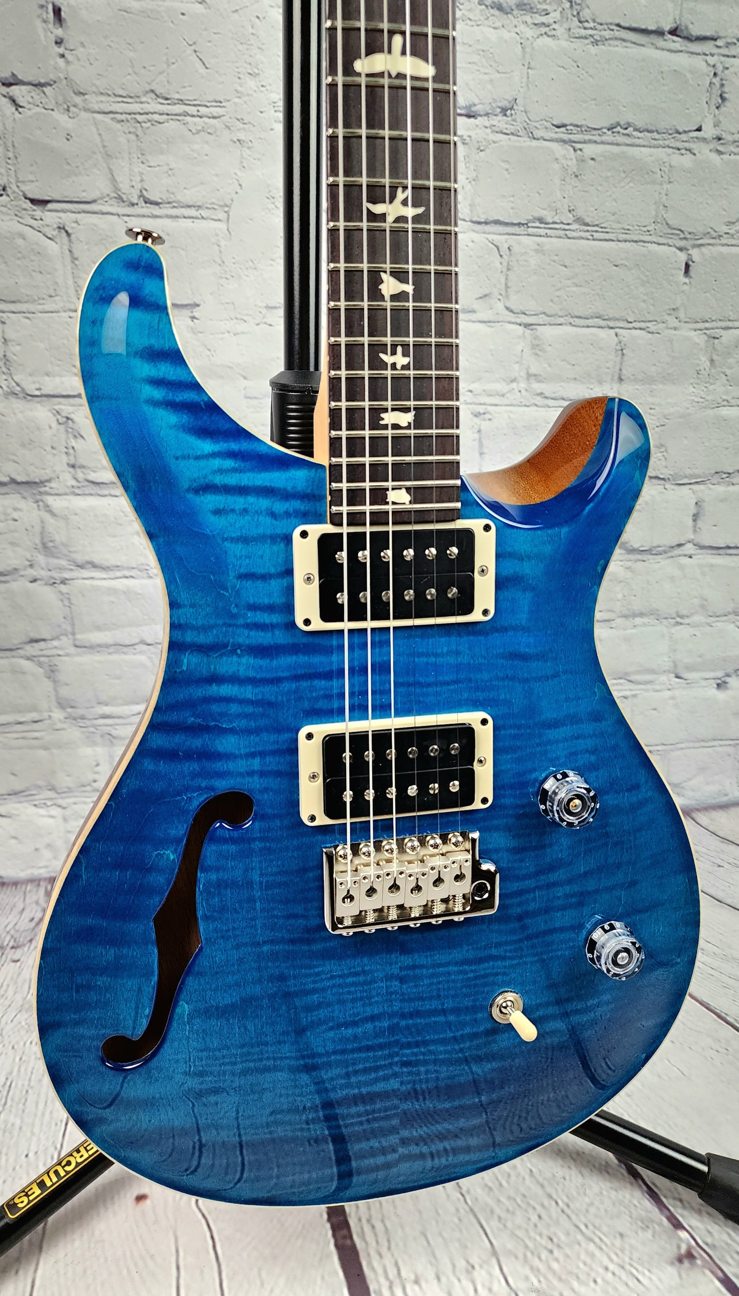 Paul Reed Smith PRS CE24 Semi-Hollow Electric Guitar Blue Matteo