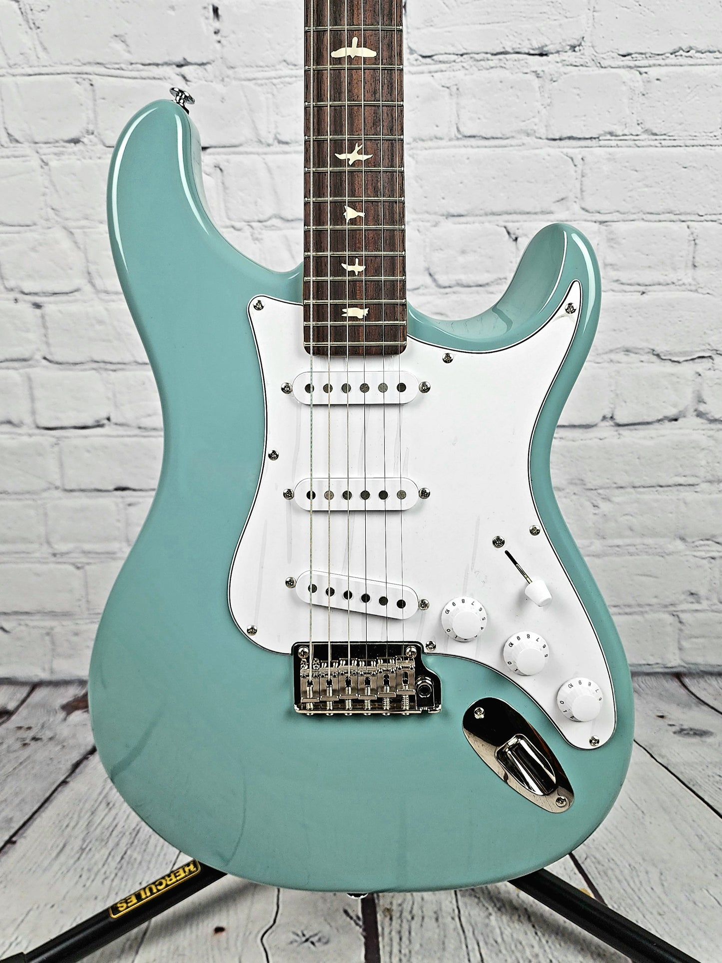 Paul Reed Smith PRS SE Silver Sky John Mayer Stone Blue Electric Guitar