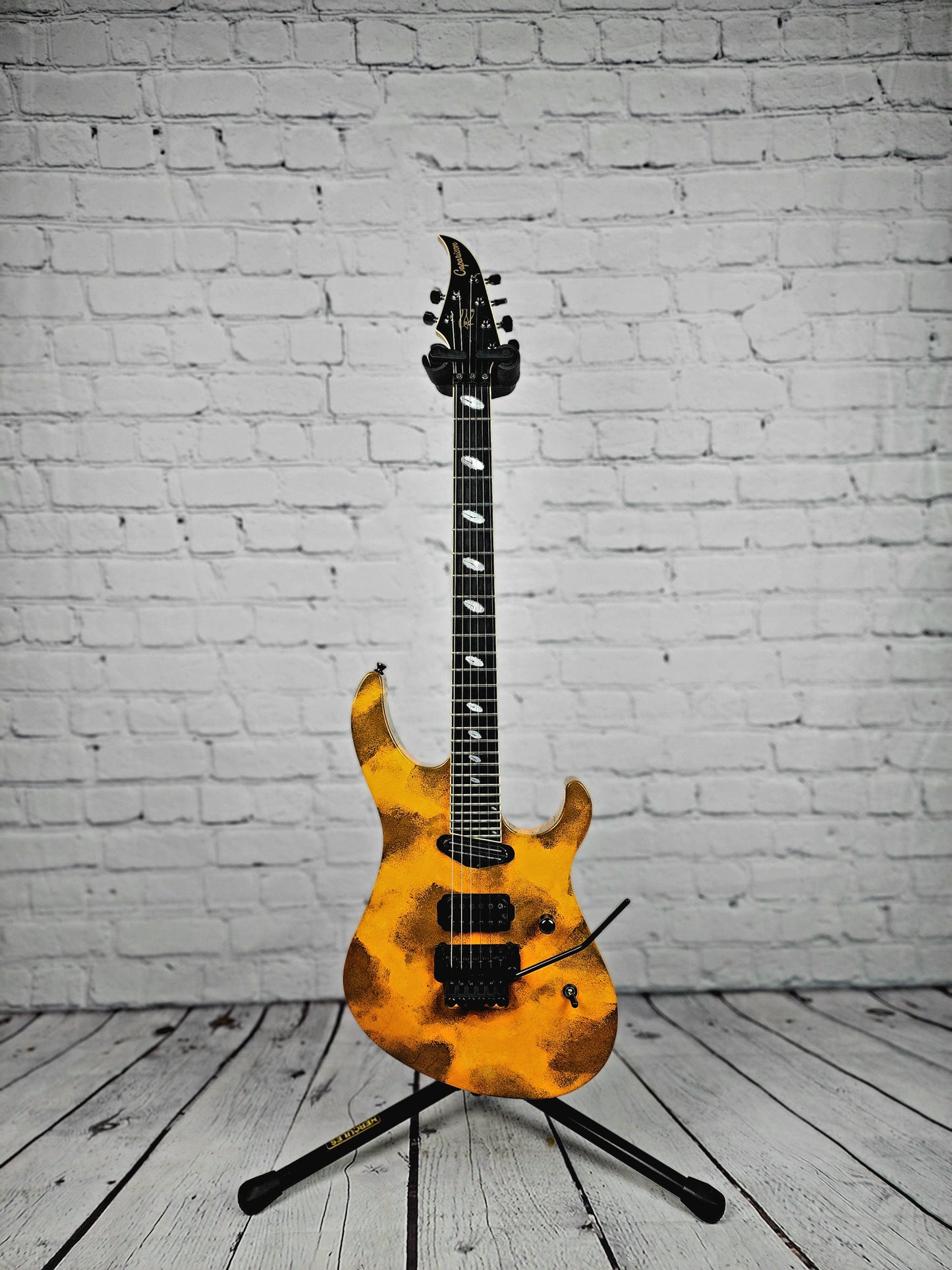 USED Caparison Horus M3 EF Electric Guitar Tiger's Eye