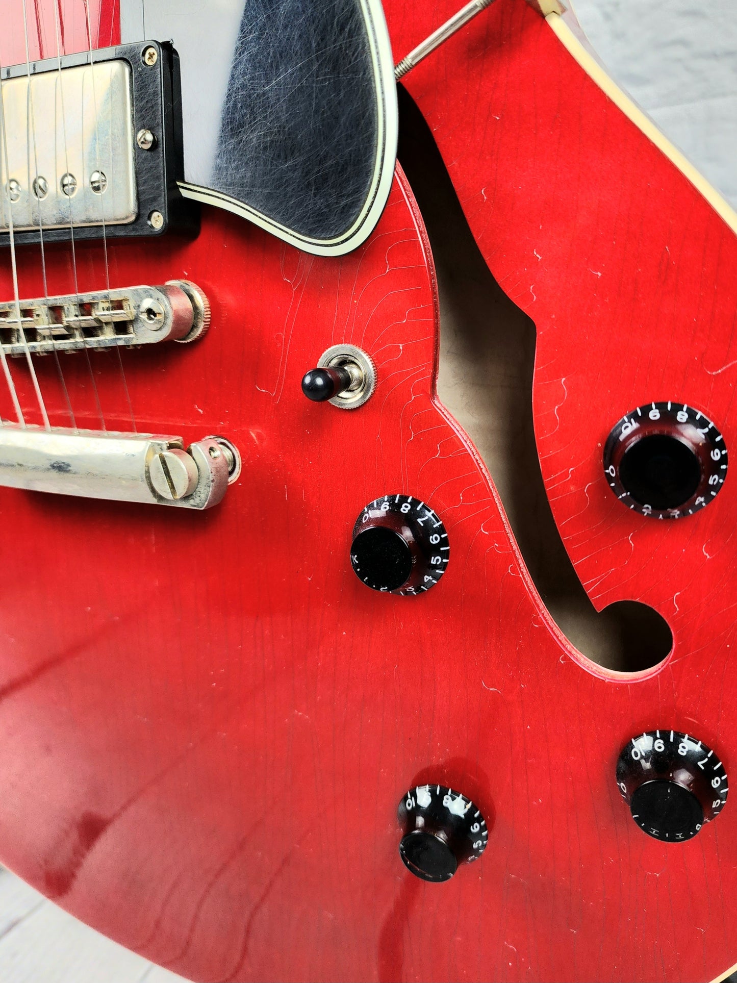 Heritage Guitars H-535 TRC Artisan Aged Transparent Cherry Semi-Hollow Electric Guitar
