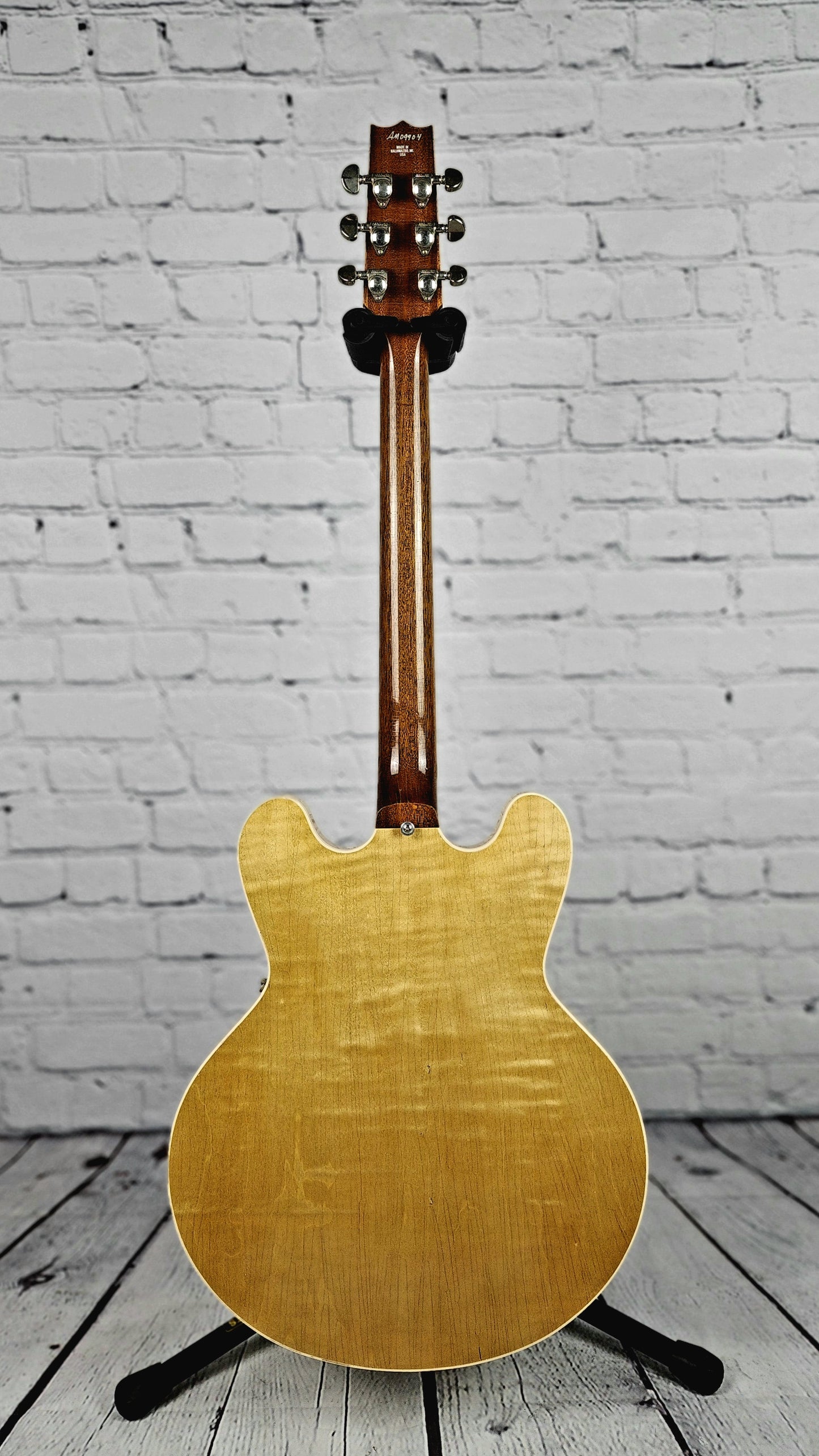 Heritage Guitars H-535 NAT Artisan Aged Natural Semi-Hollow Electric Guitar