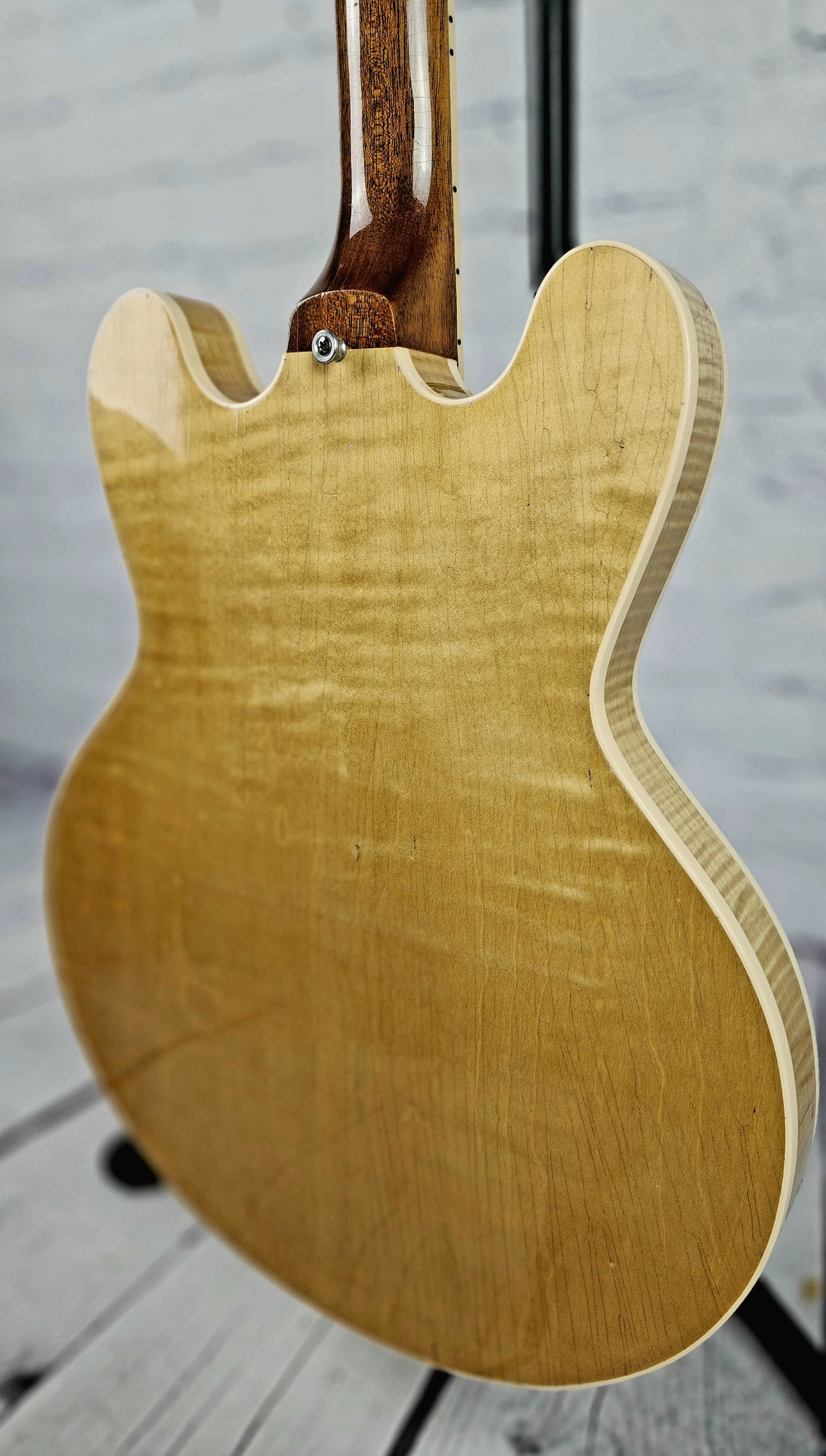 Heritage Guitars H-535 NAT Artisan Aged Natural Semi-Hollow Electric Guitar