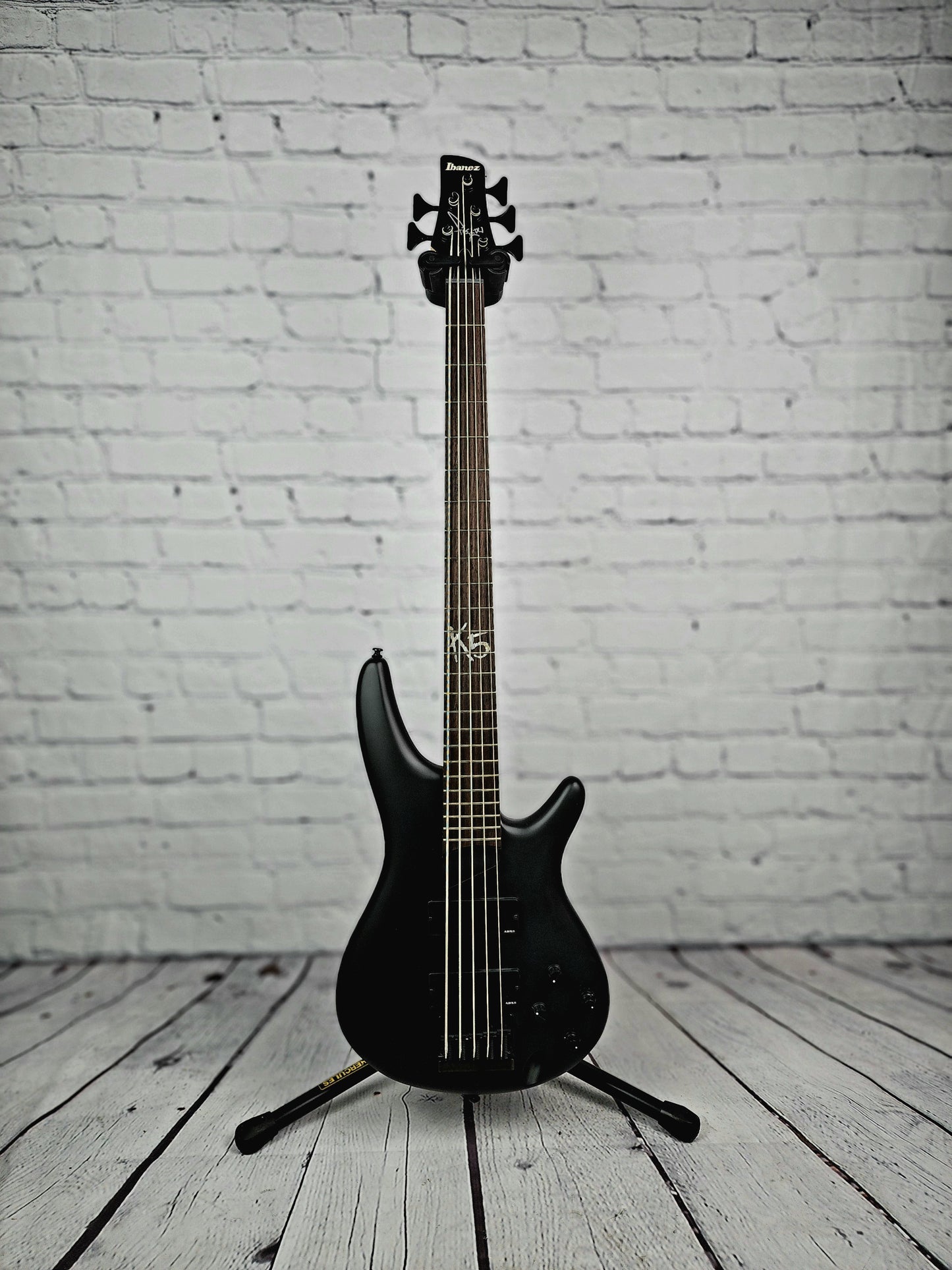 Ibanez K5 BKF Fieldy 5 String Bass Flat Black