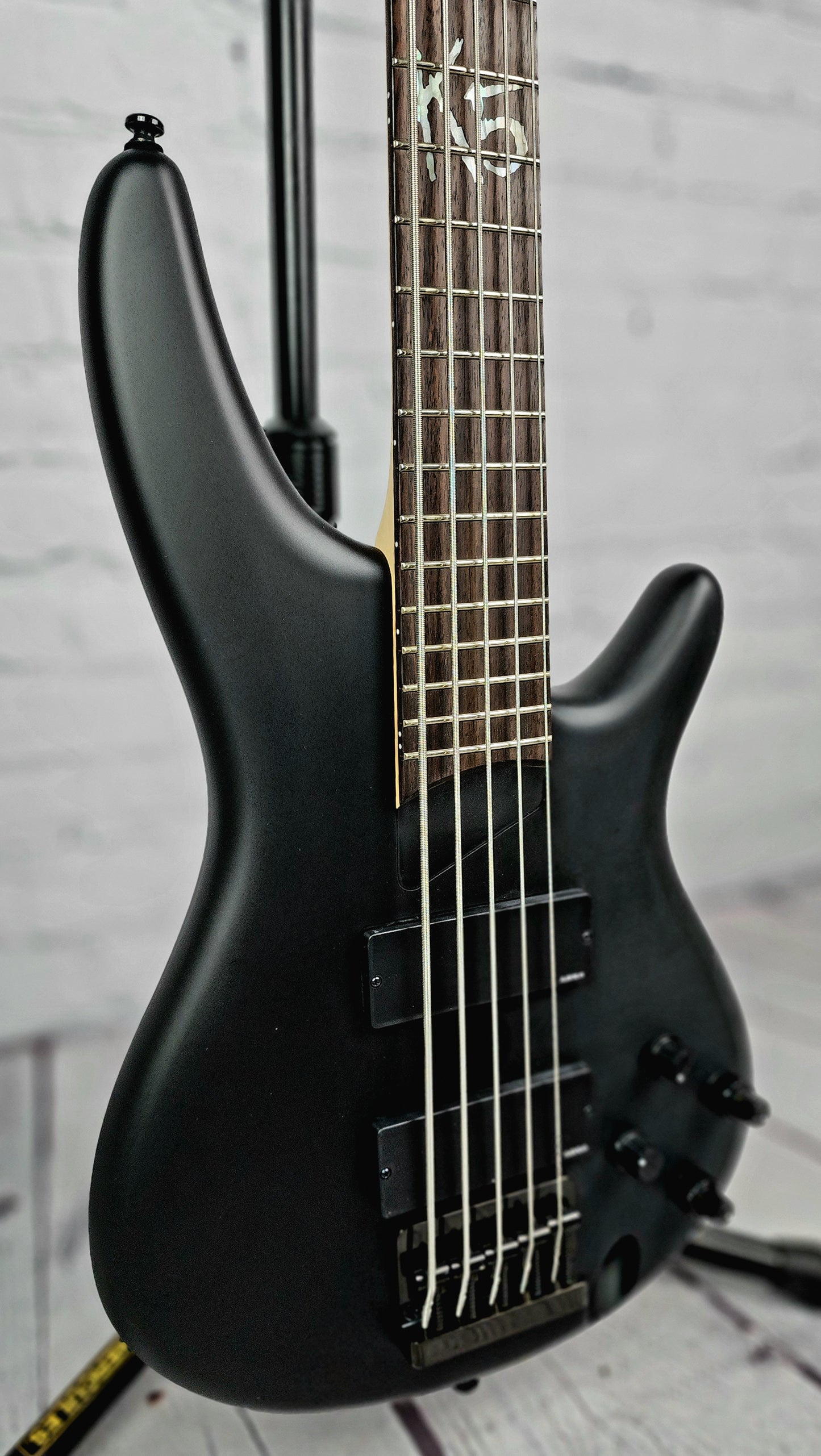 Ibanez K5 BKF Fieldy 5 String Bass Flat Black