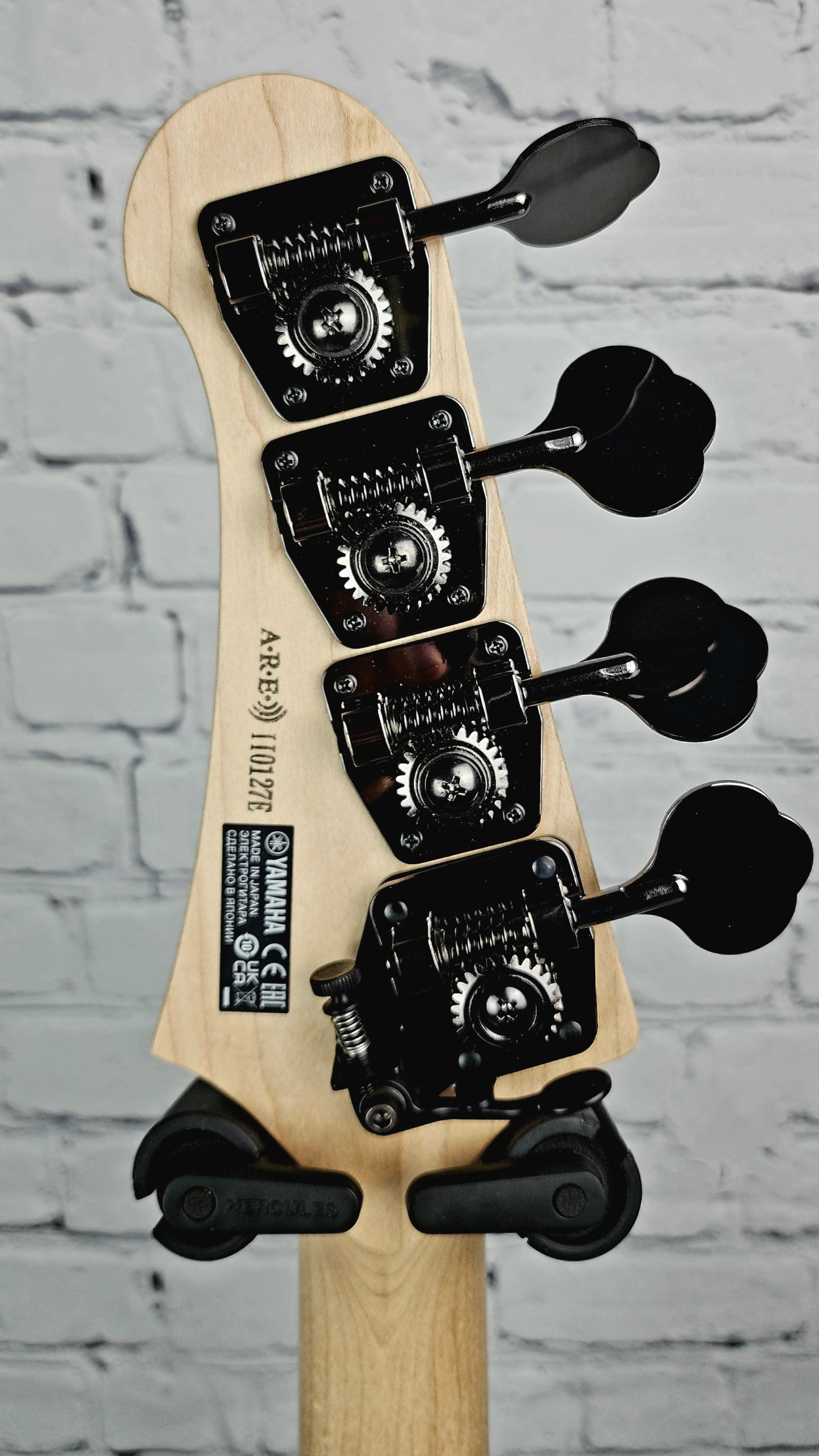 Yamaha Billy Sheehan Attitude III Limited Edition Bass ATTLTD3 Gloss Black
