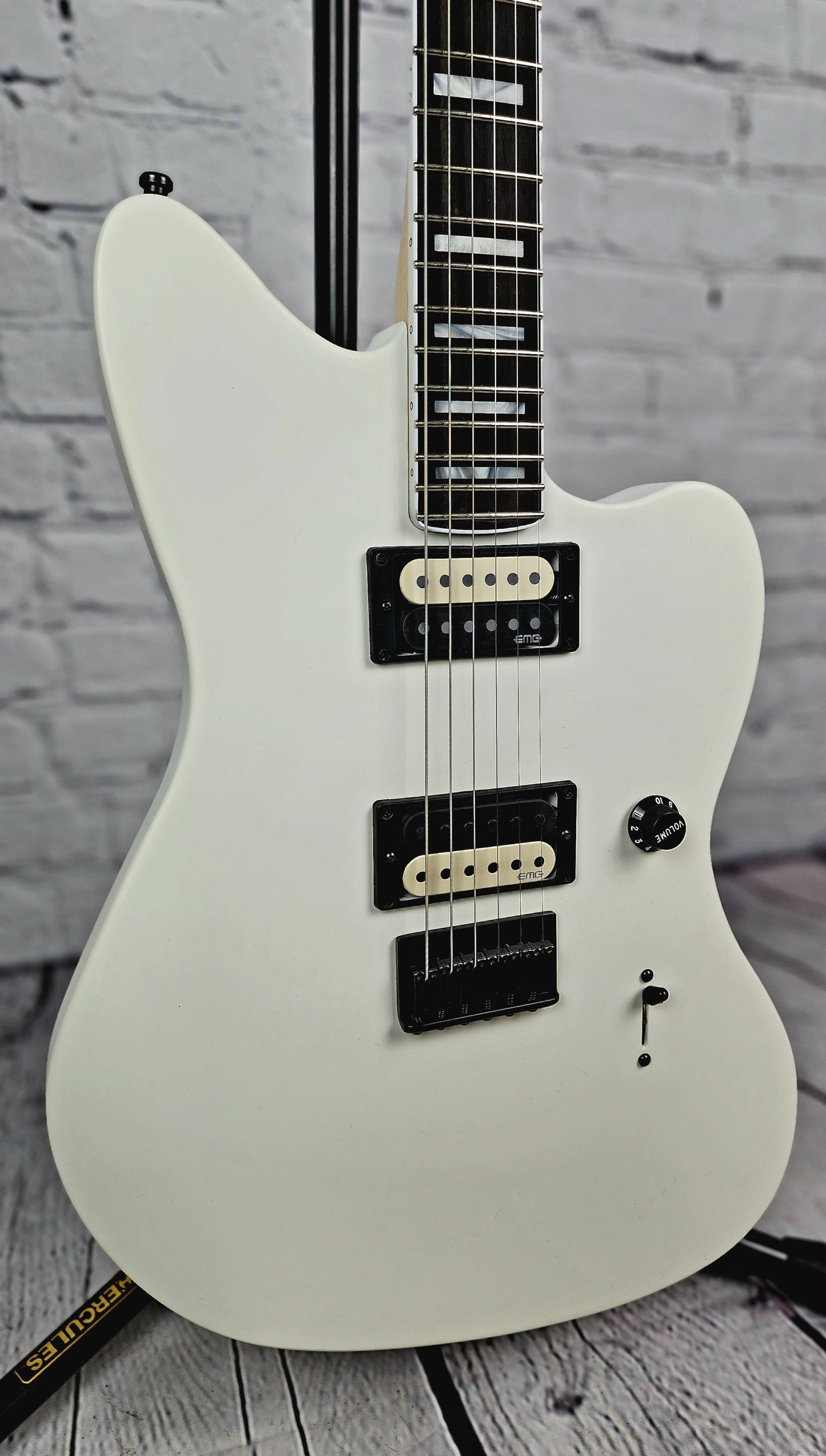 USED Fender Jim Root Jazzmaster V4