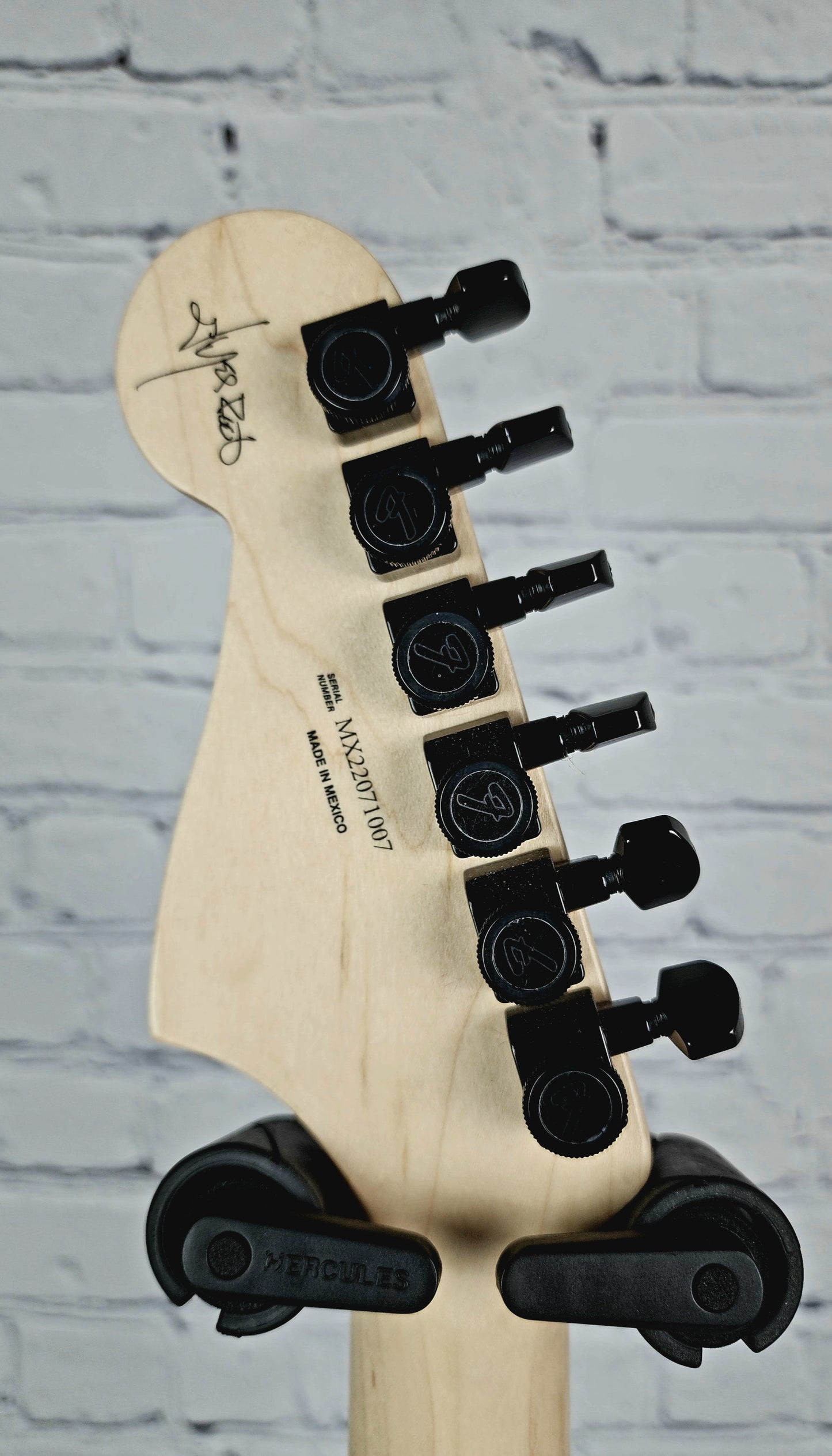 USED Fender Jim Root Jazzmaster V4